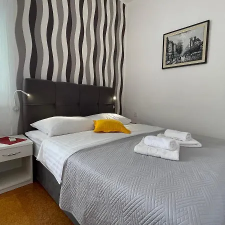Guest house Jarula