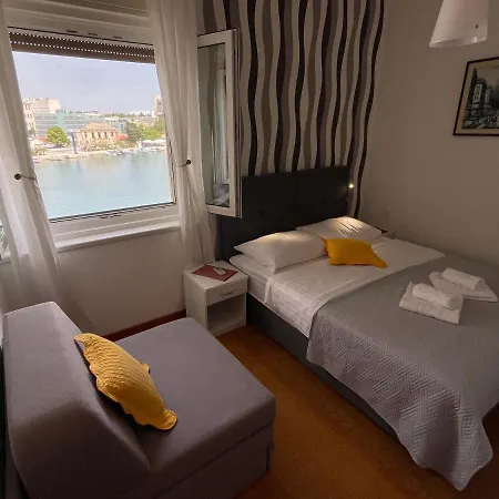 Guest house Jarula