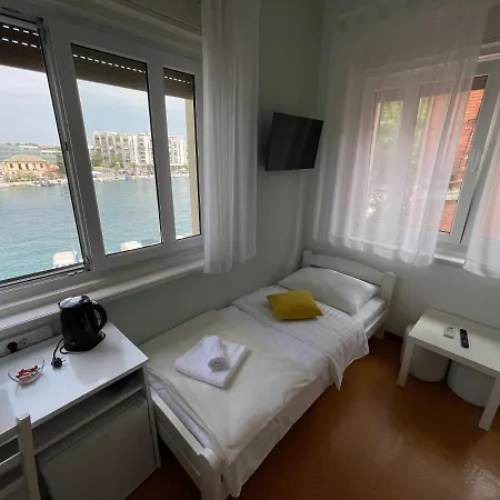 Jarula Guest house
